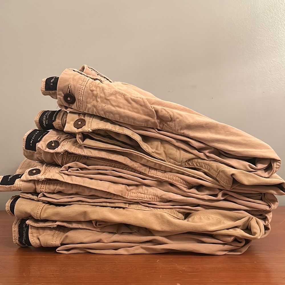 Men’s beige khakis from American Eagle